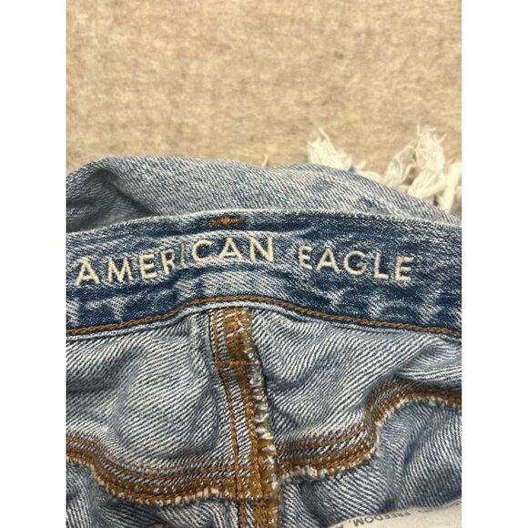 American Eagle Outfitters | Mom Jean | Destroyed Distressed | Size 8 - Picture 10 of 14